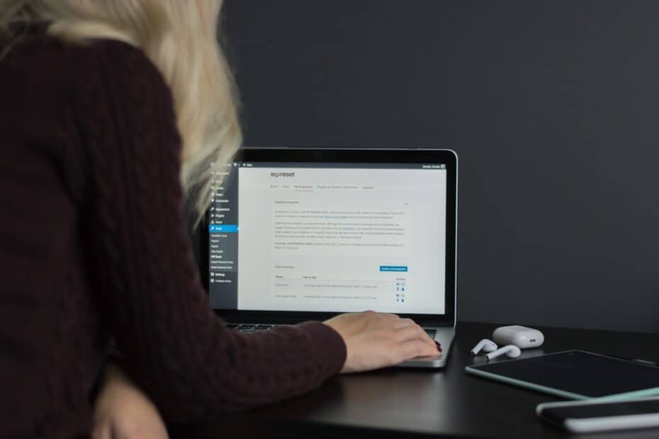 Best WordPress Themes - Featured